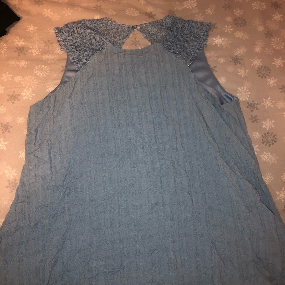 Blue Halter Tank Lace Sleeves